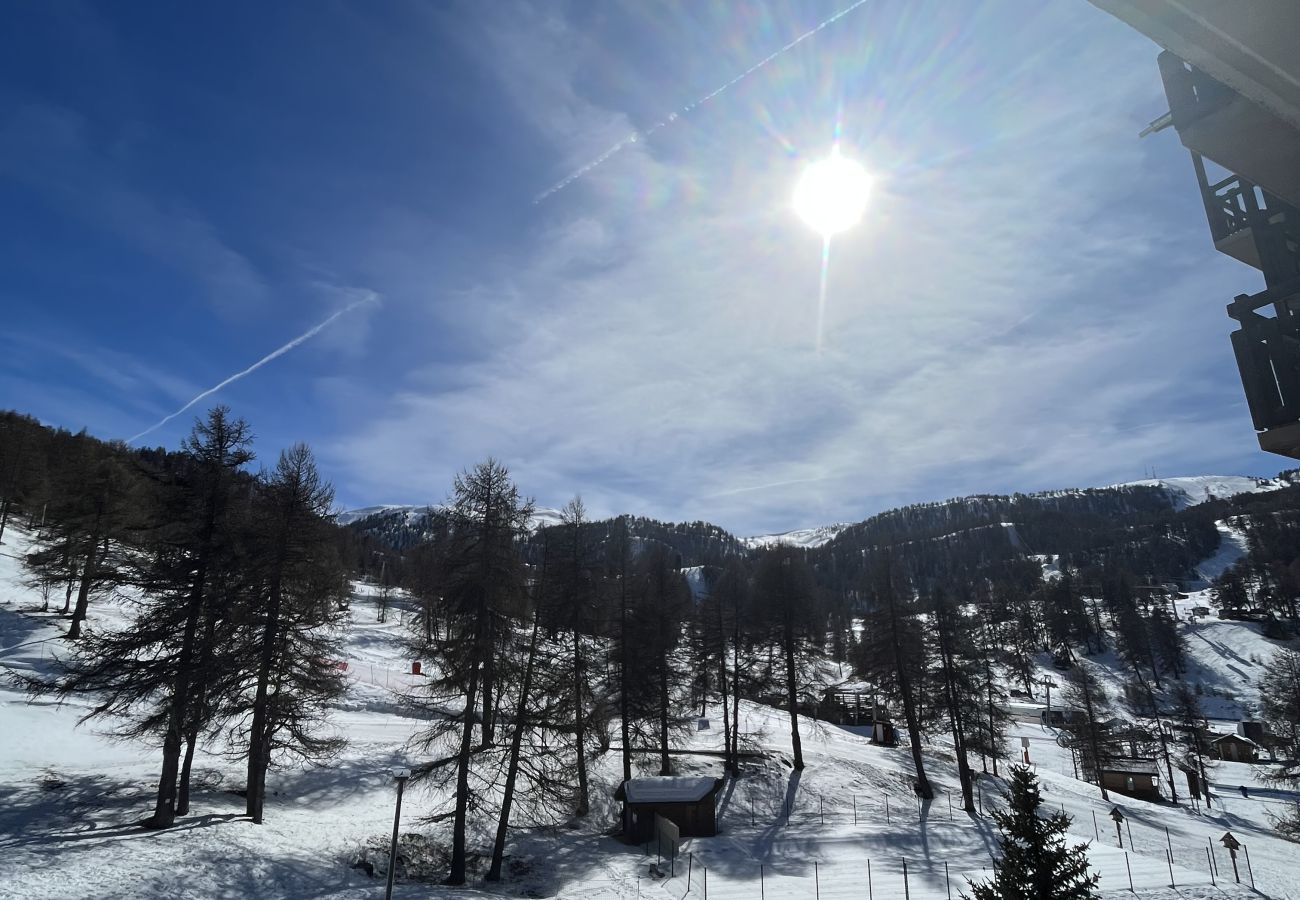 Apartment, Risoul, ski-holidays, snowfront, century-21, Chabrieres