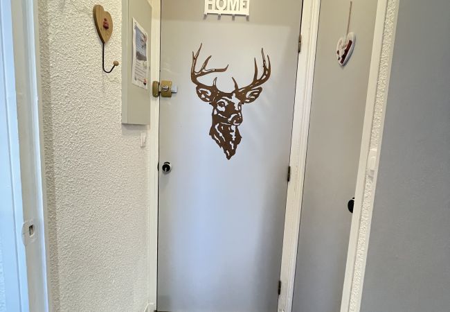 Studio in Risoul - Studio cabine 4 couchages CHRISTIANIA C 39 Studio in Risoul - Studio cabine 4 couchages CHRISTIANIA C 39