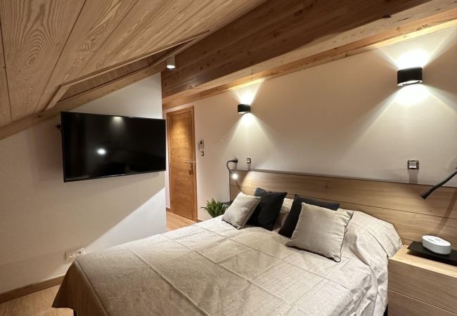 Chalet in Risoul - CHALET LES OURSONS 8 couchages Chalet in Risoul - CHALET LES OURSONS 8 couchages