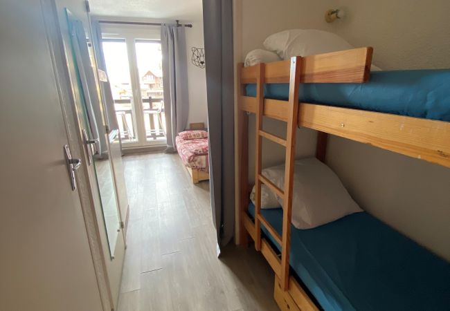 Studio in Risoul - Studio coin nuit 4 couchages CRISTAL B 25 Studio in Risoul - Studio coin nuit 4 couchages CRISTAL B 25