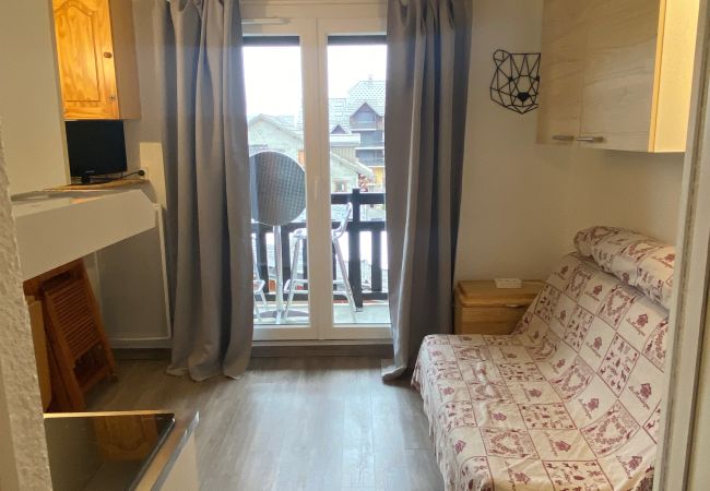 Studio in Risoul - CRISTAL B 25 Studio coin nuit 4 couchages