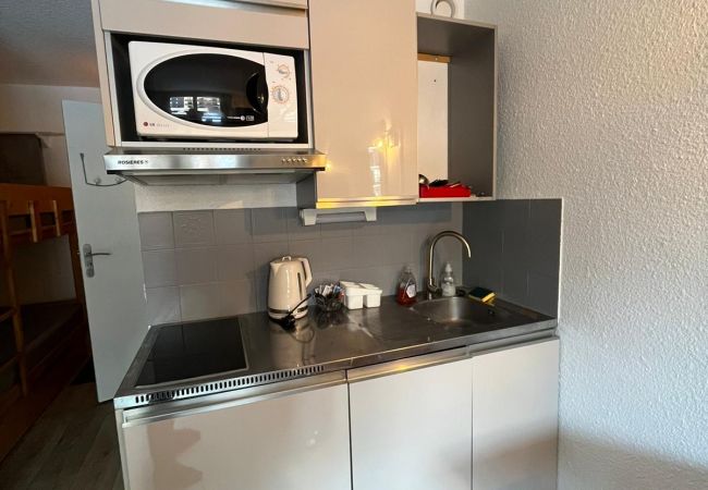 Studio in Risoul - Studio coin nuit 4 couchages CRISTAL B 311 Studio in Risoul - Studio coin nuit 4 couchages CRISTAL B 311