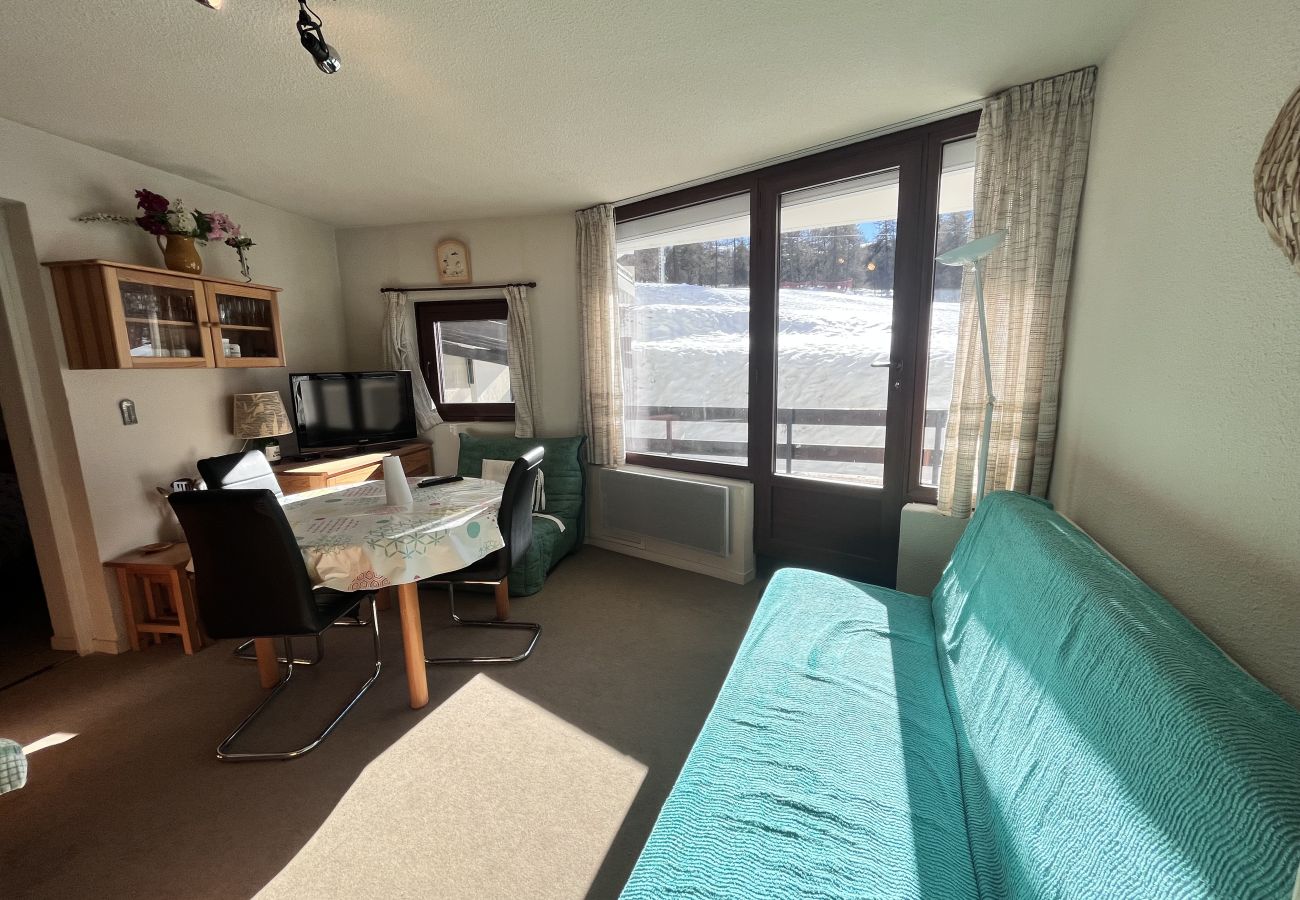 Apartment, Risoul, ski-holidays, ski-in/ski-out, century-21, Diamant