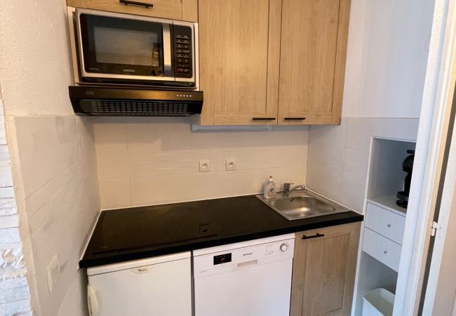 Studio in Risoul - Studio cabine 6 couchages ALDEBARAN 307 Studio in Risoul - Studio cabine 6 couchages ALDEBARAN 307