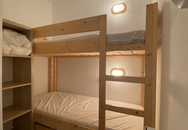 Studio in Risoul - Studio cabine 6 couchages ALDEBARAN 307 Studio in Risoul - Studio cabine 6 couchages ALDEBARAN 307