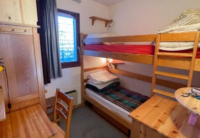 Studio in Risoul - Studio cabine 4 couchages CHAMOIS 111 Studio in Risoul - Studio cabine 4 couchages CHAMOIS 111