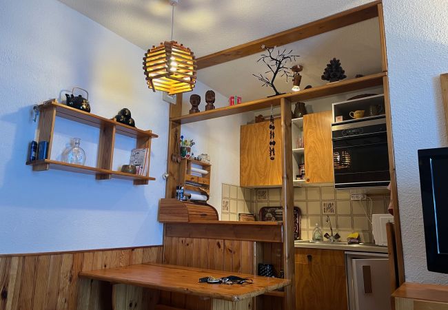 Studio in Risoul - Studio cabine 4 couchages CHRISTIANIA C 03 Studio in Risoul - Studio cabine 4 couchages CHRISTIANIA C 03