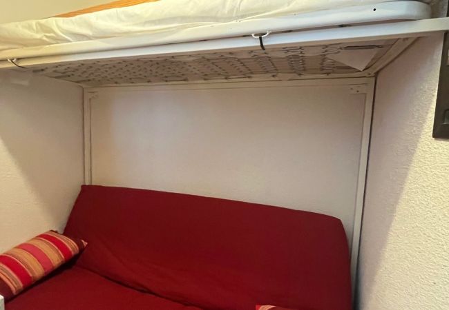 Studio in Risoul - Studio cabine 4 couchages CHRISTIANIA C 03 Studio in Risoul - Studio cabine 4 couchages CHRISTIANIA C 03