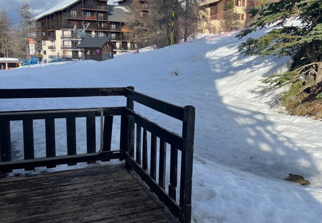 Studio in Risoul - Studio cabine 4 couchages CHRISTIANIA C 03 Studio in Risoul - Studio cabine 4 couchages CHRISTIANIA C 03