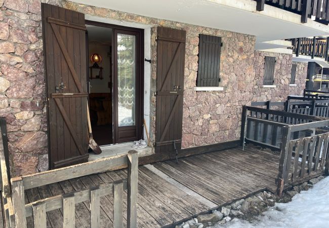 Studio in Risoul - Studio cabine 4 couchages CHRISTIANIA C 03 Studio in Risoul - Studio cabine 4 couchages CHRISTIANIA C 03