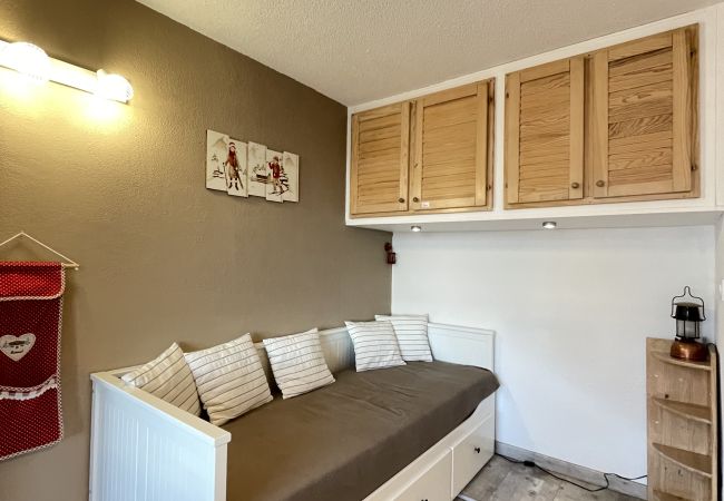 Studio in Risoul - Studio cabine 4 couchages CHRISTIANIA C 29 Studio in Risoul - Studio cabine 4 couchages CHRISTIANIA C 29