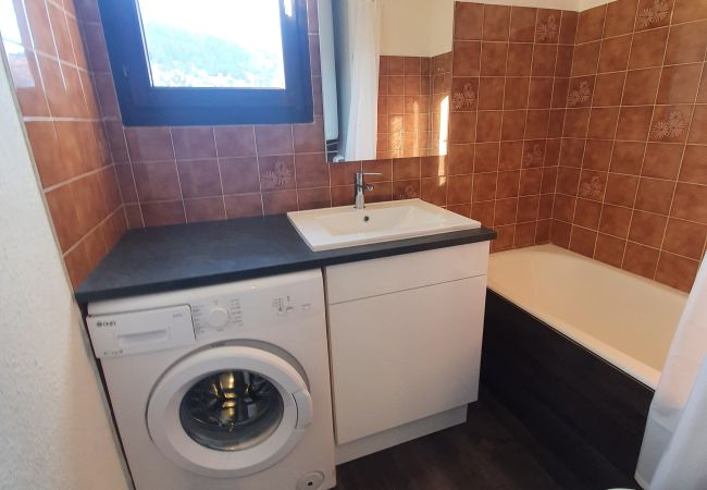 Studio in Risoul - Studio cabine 4 couchages CHRISTIANIA C 79 Studio in Risoul - Studio cabine 4 couchages CHRISTIANIA C 79