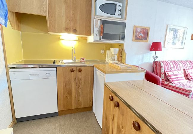 Apartment in Risoul - Appartement 6/7 couchages CIMBRO I 24 Apartment in Risoul - Appartement 6/7 couchages CIMBRO I 24