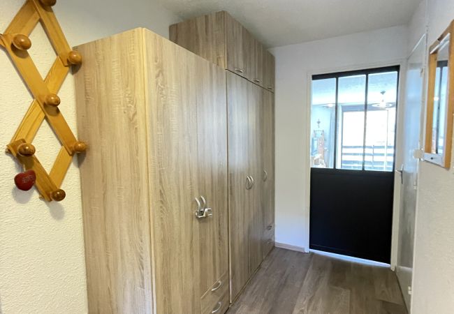 Apartment in Risoul - Appartement 6 couchages CIMBRO II 31 Apartment in Risoul - Appartement 6 couchages CIMBRO II 31
