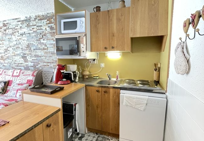 Apartment in Risoul - Appartement 6 couchages CIMBRO II 31 Apartment in Risoul - Appartement 6 couchages CIMBRO II 31
