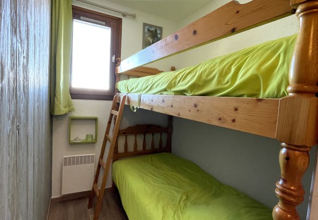 Apartment in Risoul - Appartement 6 couchages CIMBRO II 31 Apartment in Risoul - Appartement 6 couchages CIMBRO II 31