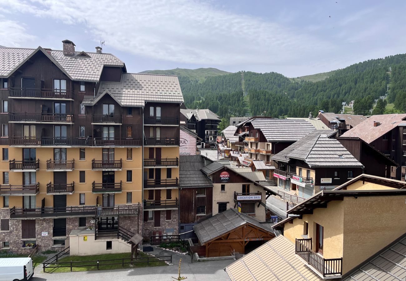 Apartment, Risoul, ski-holidays, ski-in/ski-out, century-21, Clarines