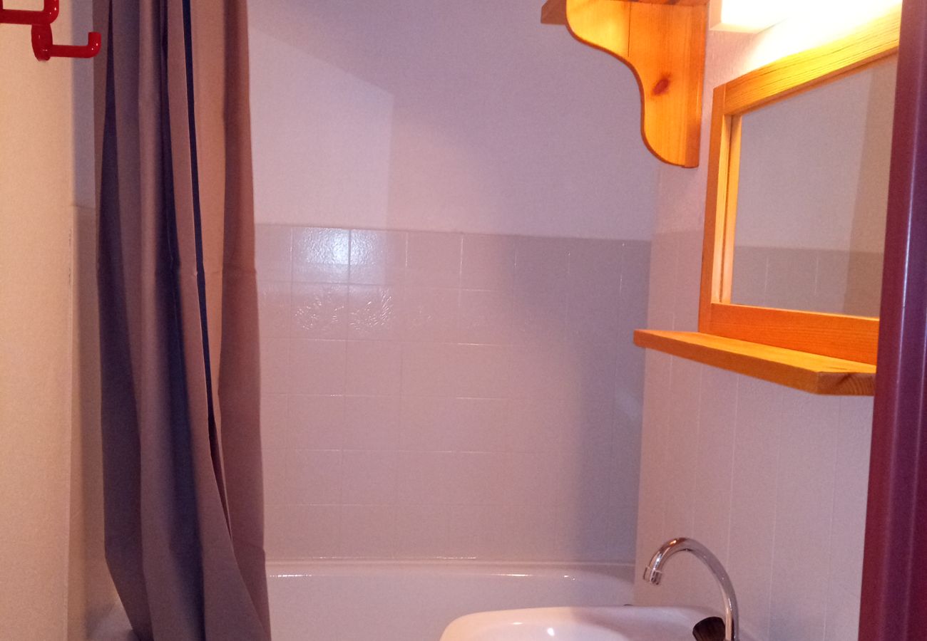 Studio in Risoul - Studio cabine 4/5 couchages EDELWEISS A 40