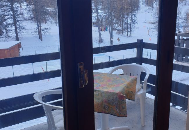 Studio in Risoul - Studio cabine 4 couchages FLORINS II 22 Studio in Risoul - Studio cabine 4 couchages FLORINS II 22