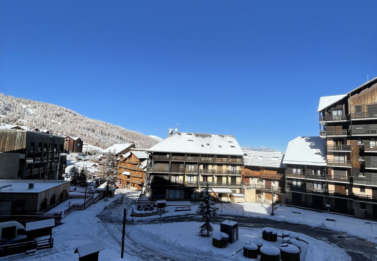 Apartment, Risoul, ski-holidays, snowfront, century-21, Florins