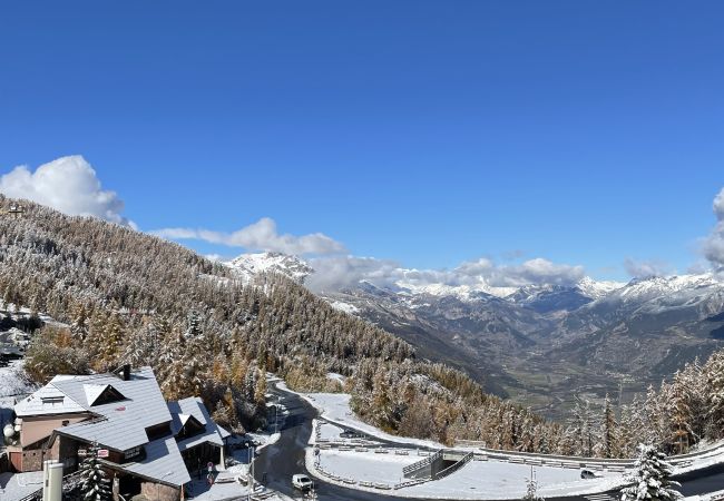 Studio in Risoul - Studio coin nuit 4 couchages LAUS 415 Studio in Risoul - Studio coin nuit 4 couchages LAUS 415