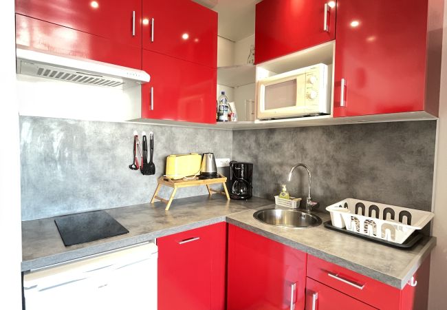 Studio in Risoul - Studio coin nuit 4 couchages LAUS 415 Studio in Risoul - Studio coin nuit 4 couchages LAUS 415