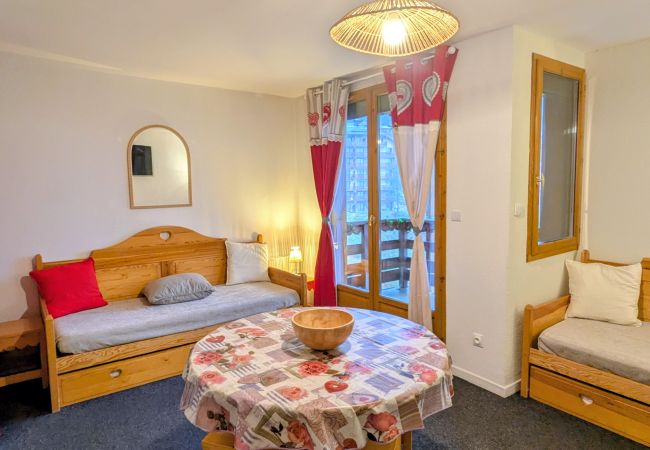 Studio in Risoul - Studio cabine 4/6 couchages PEGASE 50