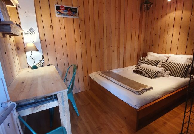 Apartment in Risoul - Appartement 4/6 couchages VALBEL C 6 Apartment in Risoul - Appartement 4/6 couchages VALBEL C 6