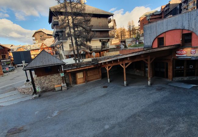 Apartment in Risoul - Appartement 4/6 couchages VALBEL C 6 Apartment in Risoul - Appartement 4/6 couchages VALBEL C 6