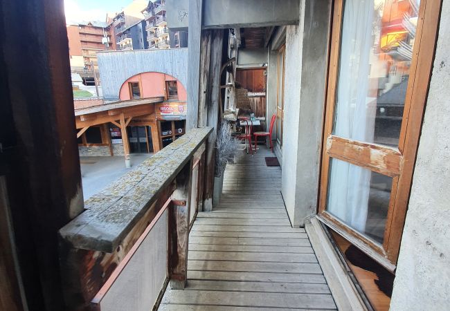 Apartment in Risoul - Appartement 4/6 couchages VALBEL C 6 Apartment in Risoul - Appartement 4/6 couchages VALBEL C 6