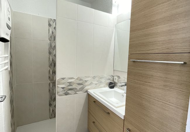 Apartment in Risoul - Appartement 6/8 couchages VILLARET I 94 Apartment in Risoul - Appartement 6/8 couchages VILLARET I 94