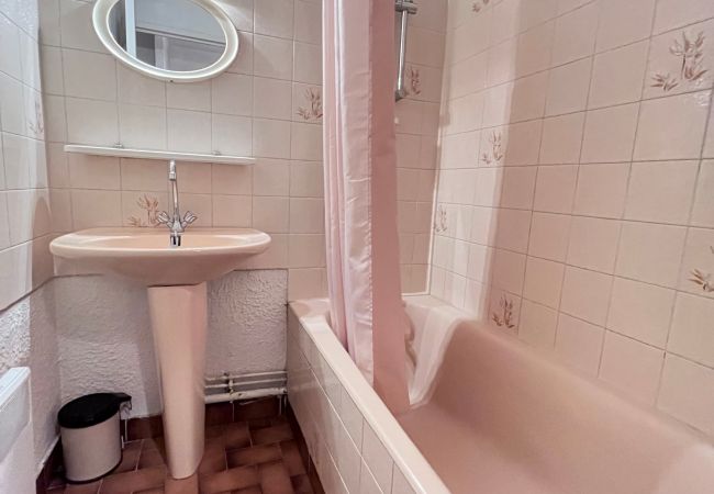 Studio in Risoul - Studio coin nuit 4 couchages VILLARET II 32 Studio in Risoul - Studio coin nuit 4 couchages VILLARET II 32