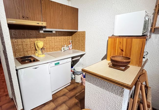 Studio in Risoul - Studio coin nuit 4 couchages VILLARET II 32 Studio in Risoul - Studio coin nuit 4 couchages VILLARET II 32