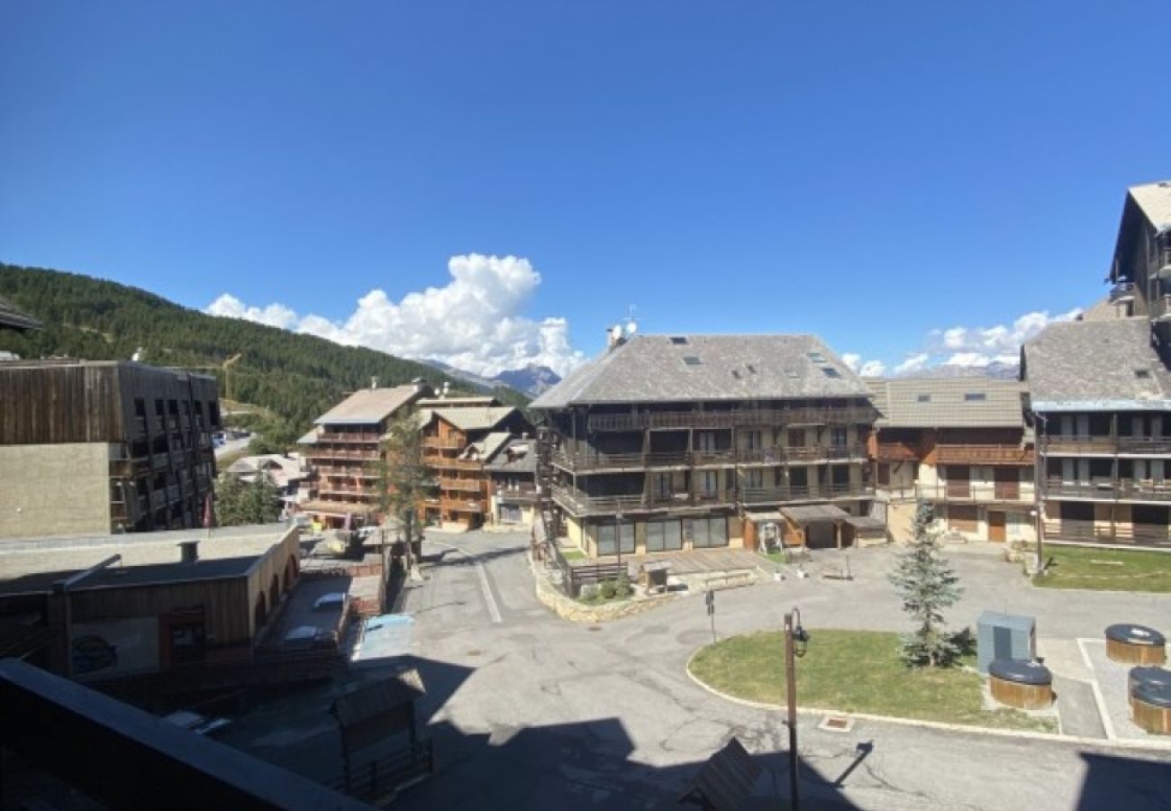 Apartment, Risoul, ski-holidays, snowfront, century-21, Florins