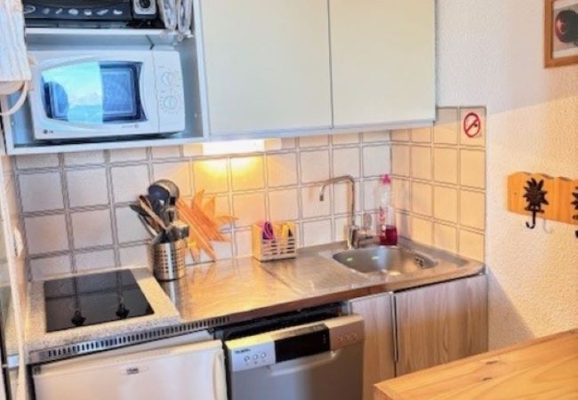 Studio in Risoul - Studio Coin nuit 4 couchages Clarines B2 328 Studio in Risoul - Studio Coin nuit 4 couchages Clarines B2 328