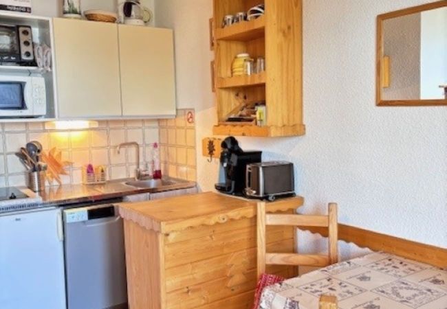 Studio in Risoul - Studio Coin nuit 4 couchages Clarines B2 328 Studio in Risoul - Studio Coin nuit 4 couchages Clarines B2 328