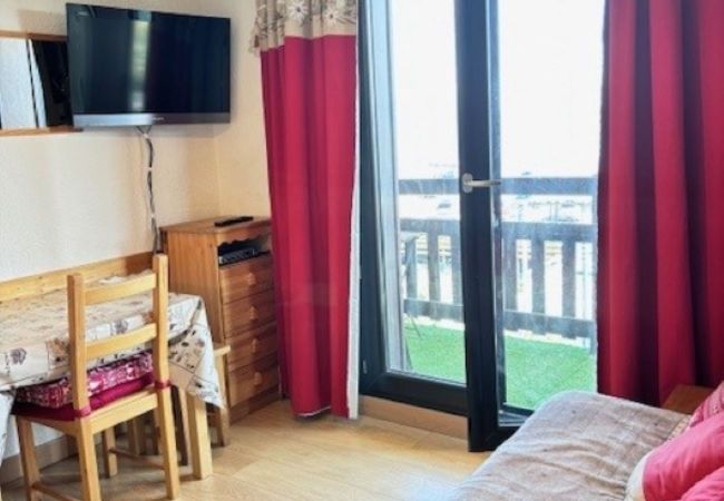 Studio in Risoul - Studio Coin nuit 4 couchages Clarines B2 328 Studio in Risoul - Studio Coin nuit 4 couchages Clarines B2 328