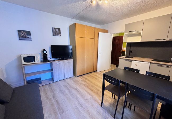 Studio in Risoul - Studio Coin Nuit 4 couchages Laus 206 Studio in Risoul - Studio Coin Nuit 4 couchages Laus 206