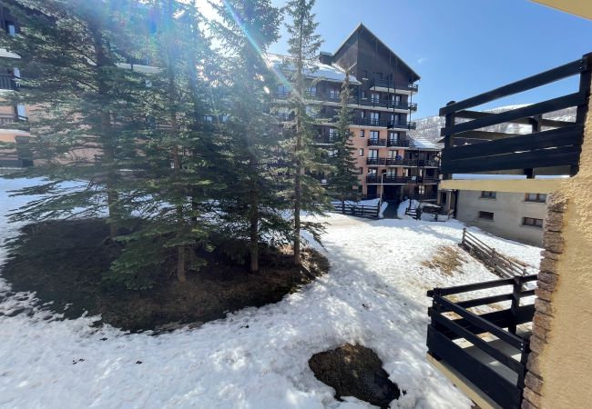 Studio in Risoul - Studio coin nuit 4 couchages Villaret II 61 Studio in Risoul - Studio coin nuit 4 couchages Villaret II 61