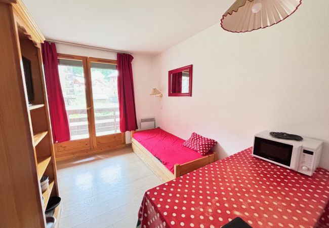 Studio in Risoul - Studio cabine 6 couchages Aldébaran 206 Studio in Risoul - Studio cabine 6 couchages Aldébaran 206