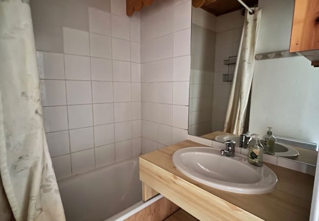 Studio in Risoul - Studio cabine 6 couchages Aldébaran 206 Studio in Risoul - Studio cabine 6 couchages Aldébaran 206