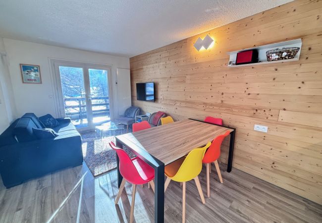  in Risoul - Appartement 4/6 couchages LE MELEZET G 16