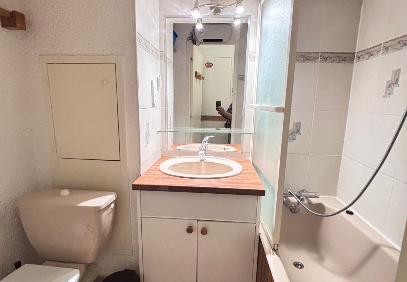 Apartment in Risoul - Duplex 4/6 couchages Les Florins II 67