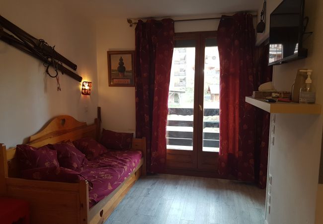 Studio in Risoul - Studio cabine 4/6 couchages Aldébaran 207