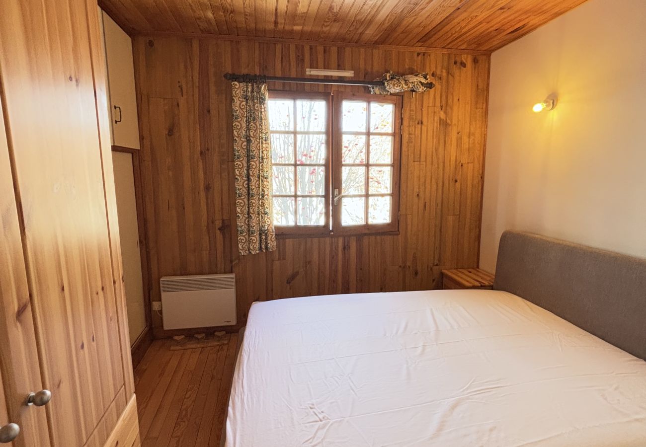 Chalet in Risoul - Appartement dans Chalet Le Lauzet 12/14 couchages