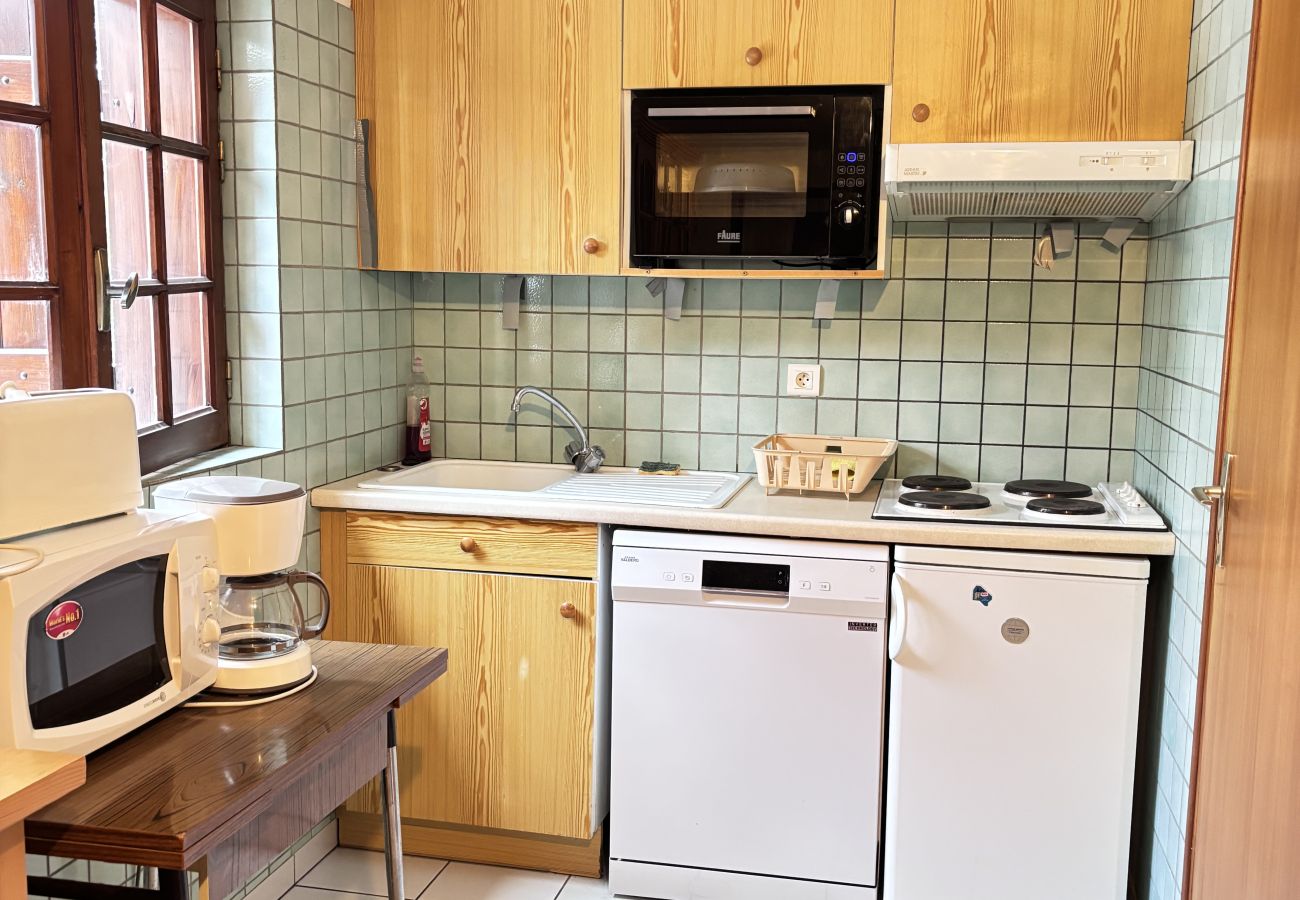 Apartment in Risoul - Appartement 2 pièces + coin nuit 6 couchages le La