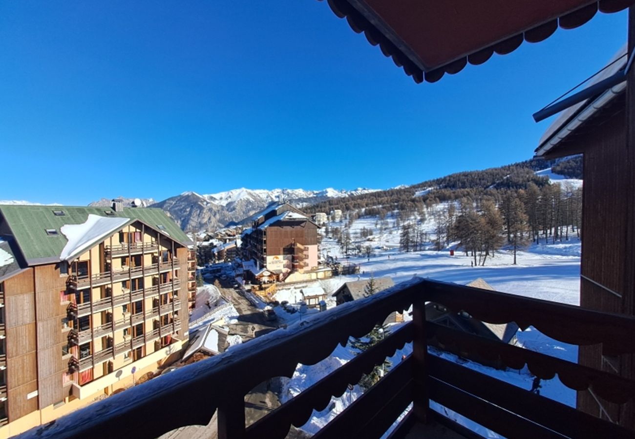 Apartment in Risoul - 2 pièces + coin nuit 6 couchages Les Balons de Sir