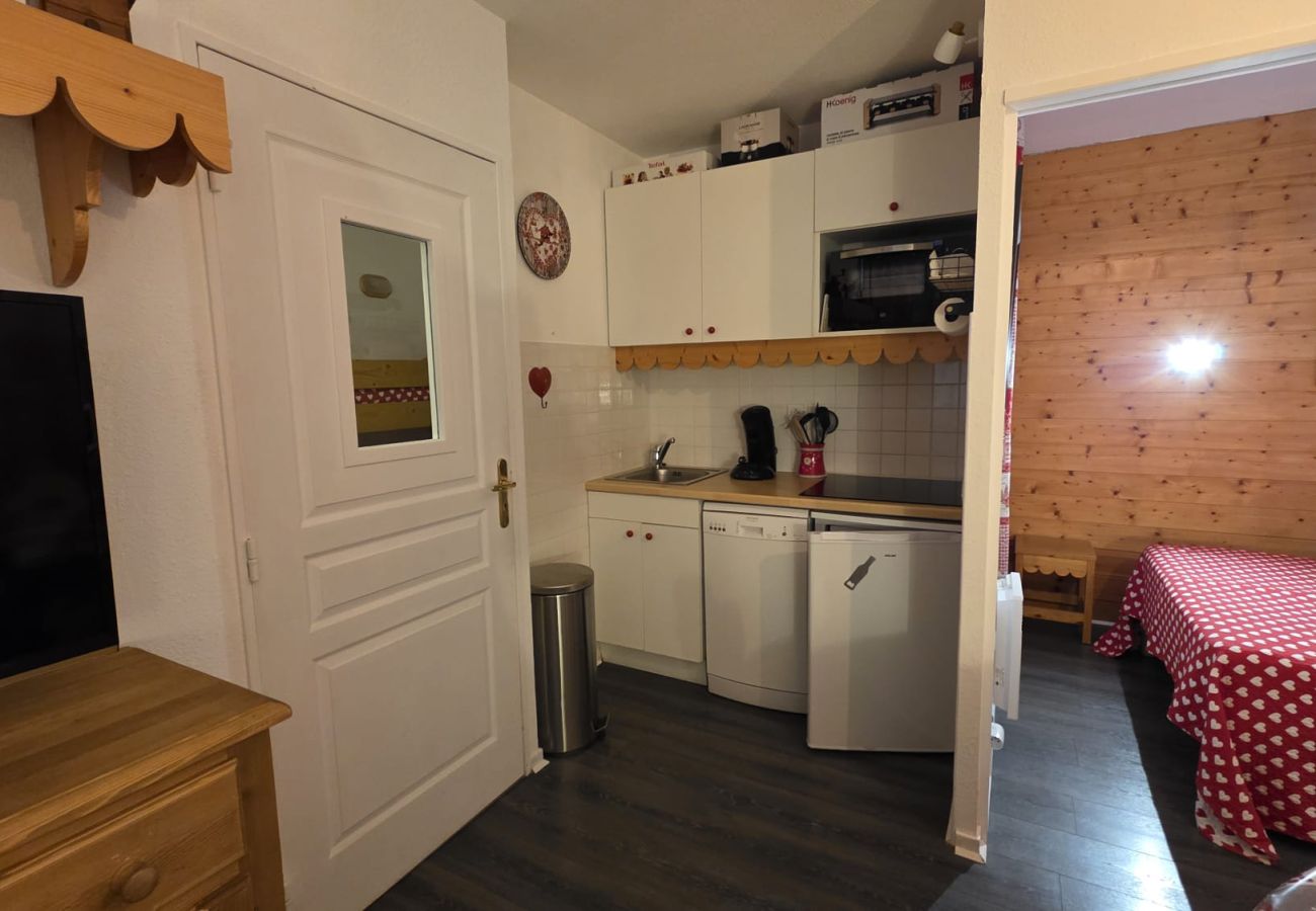 Apartment in Risoul - Balcons de Sirius 216 Apt 4/6 couchages 