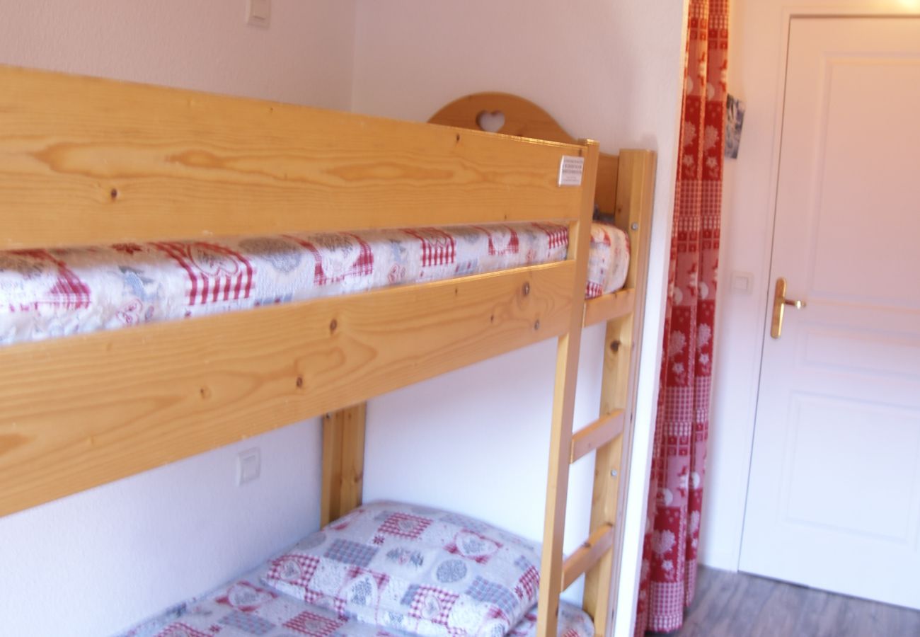 Apartment in Risoul - Duplex 3 pièces 6 couchages VEGA 706