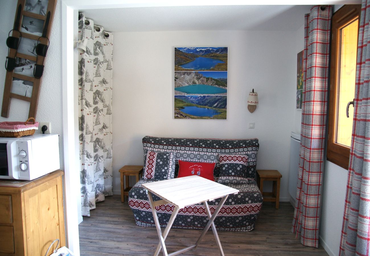 Apartment in Risoul - Duplex 3 pièces 6 couchages VEGA 706